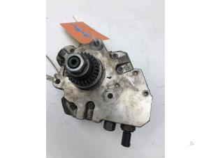 Gebruikte Dieselpomp Mercedes B (W245) 2.0 B-200 CDI 16V Prijs € 149,00 Margeregeling aangeboden door Wessel Parts & Service B.V.