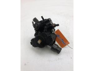 Gebruikte Dieselpomp Mercedes Sprinter 3t (906.71) 211 CDI 16V 4x4 Prijs € 149,00 Margeregeling aangeboden door Wessel Parts & Service B.V.