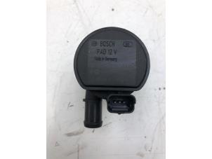 Gebruikte Waterpomp Renault Talisman Estate (RFDK) 1.3 TCE 160 16V Prijs € 49,00 Margeregeling aangeboden door Wessel Parts & Service B.V.