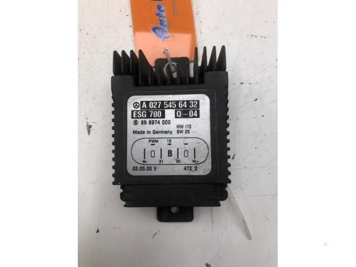 Gebruikte Koeling Module Mercedes S (W220) 4.3 S-430 V8 24V Prijs € 51,45 Margeregeling aangeboden door Wessel Parts & Service B.V.