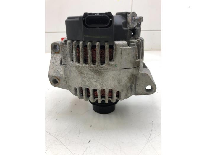 Gebruikte Dynamo Opel GT 2.0 16V Turbo Prijs € 156,45 Margeregeling aangeboden door Wessel Parts & Service B.V.