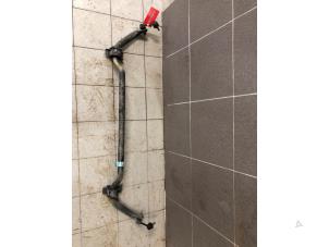 Gebruikte Stabilisatorstang voor Opel GT 2.0 16V Turbo Prijs € 149,00 Margeregeling aangeboden door Wessel Parts & Service B.V.