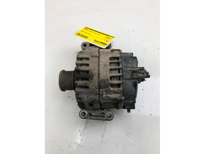 Gebruikte Dynamo Mercedes Sprinter 3,5t (906.63) 319 CDI,BlueTEC V6 24V Prijs € 156,45 Margeregeling aangeboden door Wessel Parts & Service B.V.