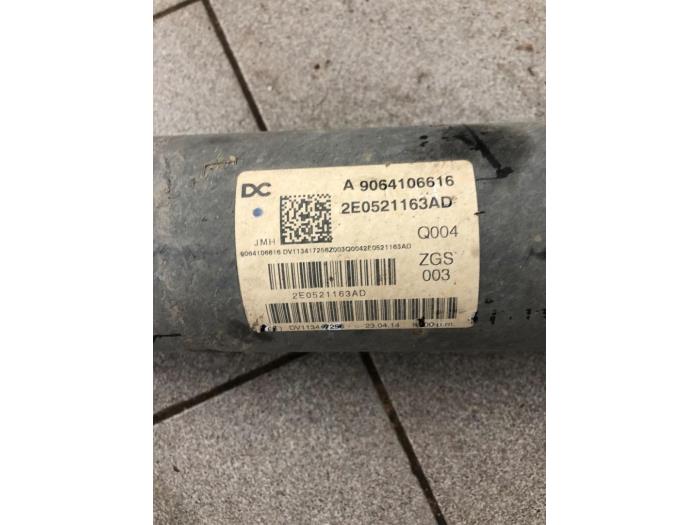 Tussenas van een Mercedes-Benz Sprinter 3,5t (906.63) 319 CDI,BlueTEC V6 24V 2014