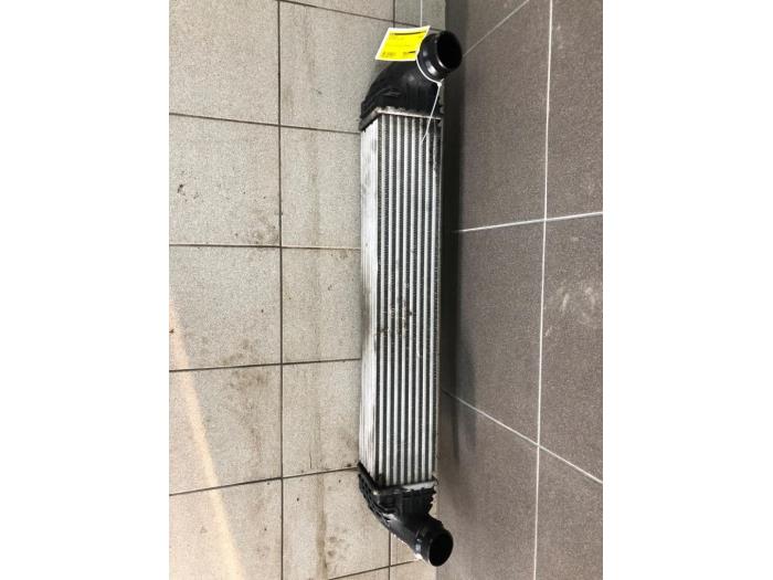 Gebruikte Intercooler Opel Astra K Sports Tourer 1.6 CDTI 110 16V Prijs € 93,45 Margeregeling aangeboden door Wessel Parts & Service B.V.