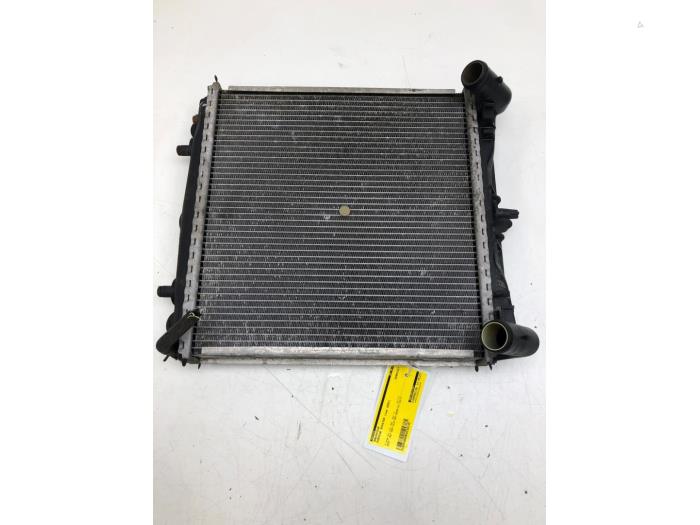 Gebruikte Radiateur Porsche Boxster (986) 2.7 24V Prijs € 103,95 Margeregeling aangeboden door Wessel Parts & Service B.V.