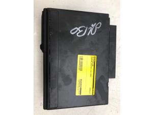 Gebruikte CD Wisselaar Porsche Boxster (986) 2.7 24V Prijs € 175,00 Margeregeling aangeboden door Wessel Parts & Service B.V.