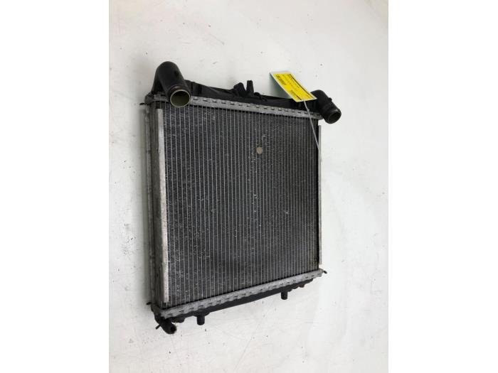 Gebruikte Radiateur Porsche Boxster (986) 2.7 24V Prijs € 61,95 Margeregeling aangeboden door Wessel Parts & Service B.V.