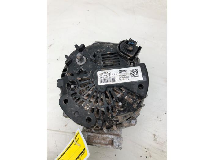Gebruikte Alternator Skoda Octavia Combi (5EAC) 1.8 TSI DSG 16V 4x4 Prijs op aanvraag aangeboden door Wessel Parts & Service B.V.