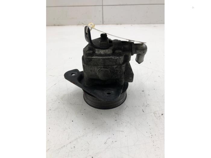 Gebruikte Servopomp Landrover Range Rover III (LM) 3.6 TDV8 32V Prijs € 61,95 Margeregeling aangeboden door Wessel Parts & Service B.V.