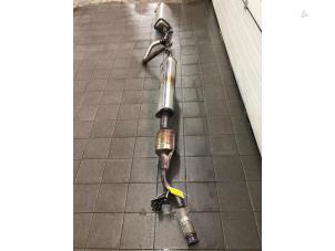 Gebruikte Uitlaat (compleet) Renault Captur II (RJB) 1.3 Mild Hybrid 140, TCe 140 16V Prijs € 499,00 Margeregeling aangeboden door Wessel Parts & Service B.V.