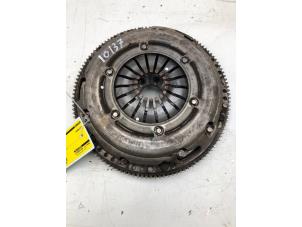 Gebruikte Vliegwiel Seat Ibiza IV SC (6J1) 1.0 EcoTSI 12V Prijs € 175,00 Margeregeling aangeboden door Wessel Parts & Service B.V.