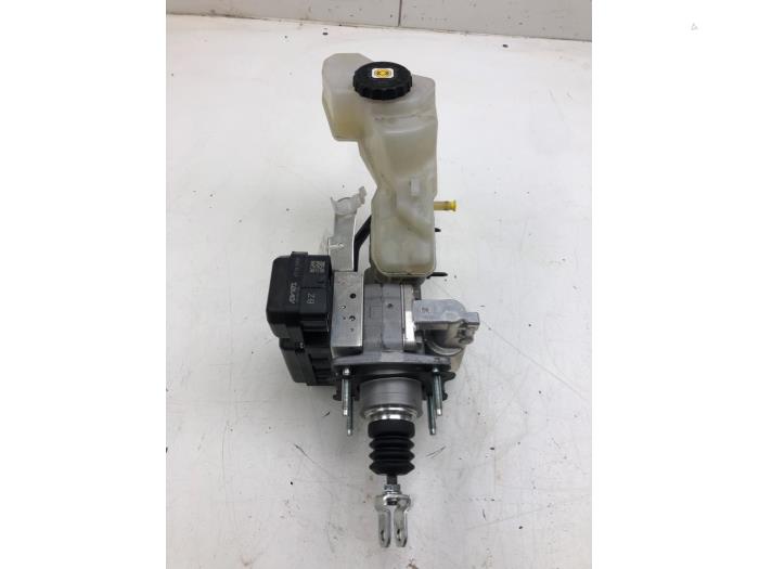 Gebruikte Rembol Toyota C-HR (X1,X5) 2.0 16V Hybrid Prijs € 236,25 Margeregeling aangeboden door Wessel Parts & Service B.V.