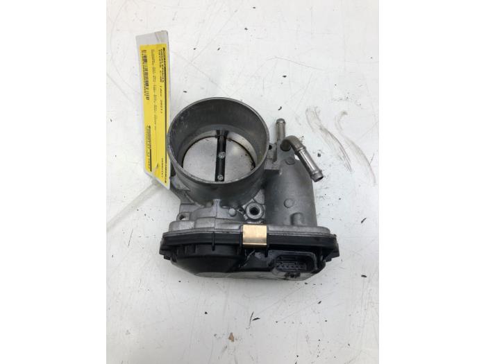 Gebruikte Gasklephuis Toyota C-HR (X1,X5) 2.0 16V Hybrid Prijs € 103,95 Margeregeling aangeboden door Wessel Parts & Service B.V.
