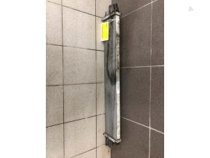 Gebruikte Radiateur Opel Movano 2.3 CDTi 16V FWD Prijs € 69,00 Margeregeling aangeboden door Wessel Parts & Service B.V.