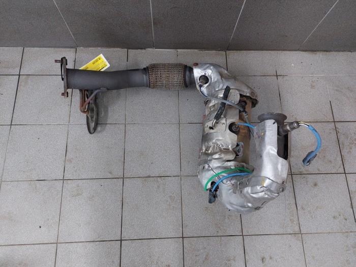 Gebruikte Katalysator Ford Kuga II (DM2) 2.0 TDCi 16V 180 4x4 Prijs € 418,95 Margeregeling aangeboden door Wessel Parts & Service B.V.