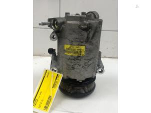 Gebruikte Pomp Airco Ford Kuga II (DM2) 2.0 TDCi 16V 180 4x4 Prijs € 125,00 Margeregeling aangeboden door Wessel Parts & Service B.V.