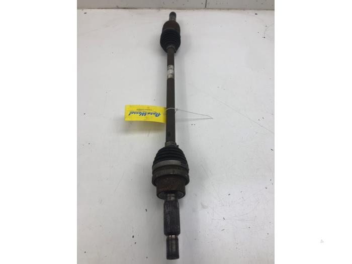 Gebruikte Aandrijfas links-achter Ford Kuga II (DM2) 2.0 TDCi 16V 180 4x4 Prijs € 131,25 Margeregeling aangeboden door Wessel Parts & Service B.V.