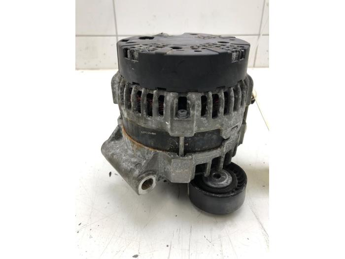 Gebruikte Dynamo Mini Mini (R56) 1.6 16V Cooper S Prijs € 82,95 Margeregeling aangeboden door Wessel Parts & Service B.V.