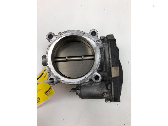 Gebruikte Gasklephuis Mercedes C Estate (S205) C-300 2.0 Turbo 16V EQ Boost 4-Matic Prijs € 183,75 Margeregeling aangeboden door Wessel Parts & Service B.V.