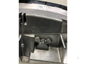 Gebruikte Head-up display Mercedes C Estate (S205) C-300 2.0 Turbo 16V EQ Boost 4-Matic Prijs € 149,00 Margeregeling aangeboden door Wessel Parts & Service B.V.