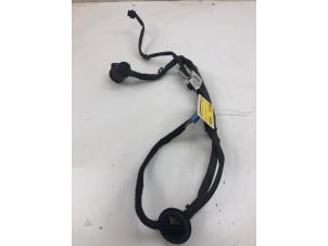 Gebruikte Elektrische Bedrading Compleet Mercedes C Estate (S205) C-300 2.0 Turbo 16V EQ Boost 4-Matic Prijs € 125,00 Margeregeling aangeboden door Wessel Parts & Service B.V.