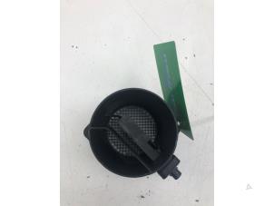 Gebruikte Luchthoeveelheidsmeter Skoda Octavia Combi (5EAC) 2.0 TDI GreenTec 16V Prijs € 29,00 Margeregeling aangeboden door Wessel Parts & Service B.V.