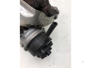 Gebruikte G-lader Ford Kuga II (DM2) 2.0 TDCi 16V 180 4x4 Prijs € 199,00 Margeregeling aangeboden door Wessel Parts & Service B.V.