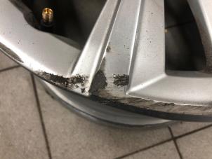 Gebruikte Velg Opel Astra Prijs € 79,00 Margeregeling aangeboden door Wessel Parts & Service B.V.