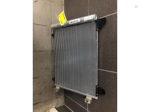 Gebruikte Radiateur Airco Opel Corsa F (UB/UH/UP) 1.2 12V 75 Prijs € 149,00 Margeregeling aangeboden door Wessel Parts & Service B.V.