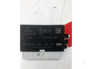 Gebruikte Module PDC Opel Corsa F (UB/UH/UP) 1.2 12V 75 Prijs € 39,00 Margeregeling aangeboden door Wessel Parts & Service B.V.