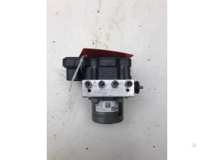 Gebruikte ABS Pomp Opel Corsa F (UB/UH/UP) 1.2 12V 75 Prijs € 399,00 Margeregeling aangeboden door Wessel Parts & Service B.V.