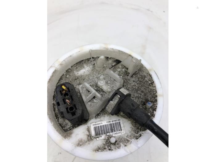 Gebruikte Tank element Pomp Ford Kuga II (DM2) 1.5 EcoBoost 16V 150 Prijs € 61,95 Margeregeling aangeboden door Wessel Parts & Service B.V.