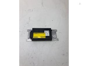 Gebruikte Telefoon Module BMW X3 (F25) xDrive20d 16V Prijs € 49,00 Margeregeling aangeboden door Wessel Parts & Service B.V.