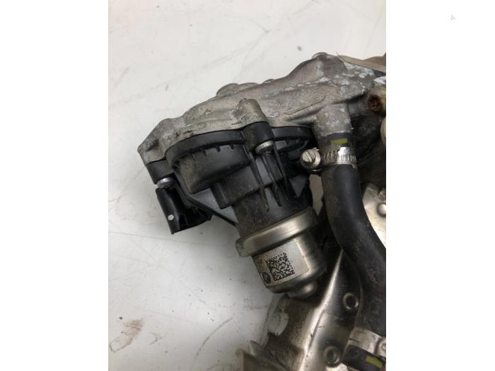 Gebruikte EGR koeler BMW X3 (F25) xDrive20d 16V Prijs € 156,45 Margeregeling aangeboden door Wessel Parts & Service B.V.