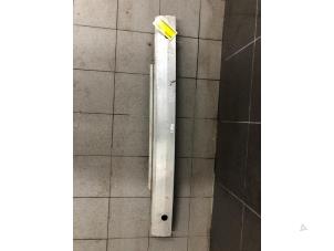 Gebruikte Bumperframe achter BMW X3 (F25) xDrive20d 16V Prijs € 99,00 Margeregeling aangeboden door Wessel Parts & Service B.V.