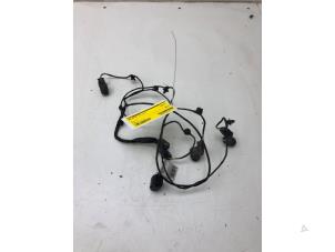 Gebruikte Parkeersensor set BMW X3 (F25) xDrive20d 16V Prijs € 125,00 Margeregeling aangeboden door Wessel Parts & Service B.V.