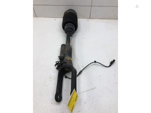 Gebruikte Mac Phersonpoot rechts-voor Mercedes GL (X164) 5.5 GL 500 V8 32V Prijs € 249,00 Margeregeling aangeboden door Wessel Parts & Service B.V.