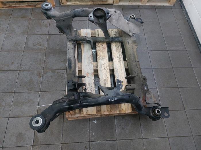 Gebruikte Subframe Mercedes GL (X164) 5.5 GL 500 V8 32V Prijs € 156,45 Margeregeling aangeboden door Wessel Parts & Service B.V.
