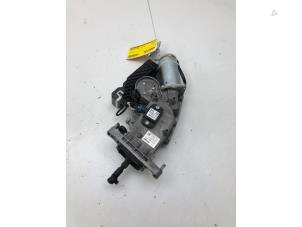 Gebruikte Achterklep motor Mercedes E Estate (S212) E-350 CDI BlueTEC 3.0 V6 24V 4-Matic Prijs € 99,00 Margeregeling aangeboden door Wessel Parts & Service B.V.