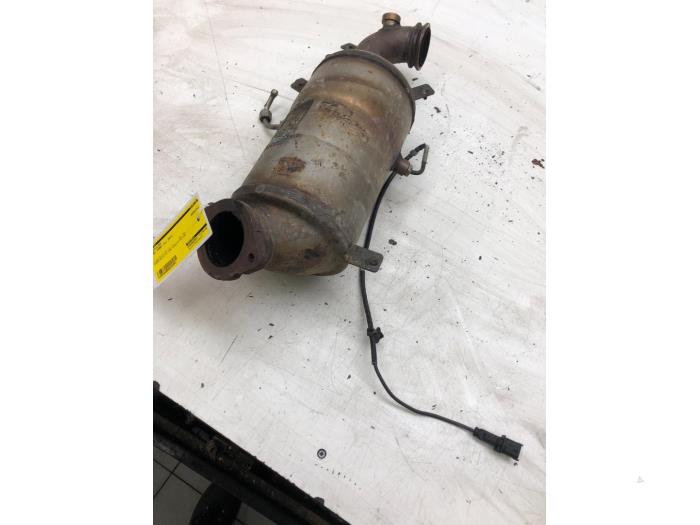 Gebruikte Roetfilter Opel Combo 1.6 CDTI 16V Prijs € 418,95 Margeregeling aangeboden door Wessel Parts & Service B.V.