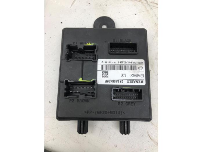 Computer Body Control van een Renault Twingo III (AH) ZE R80 2021