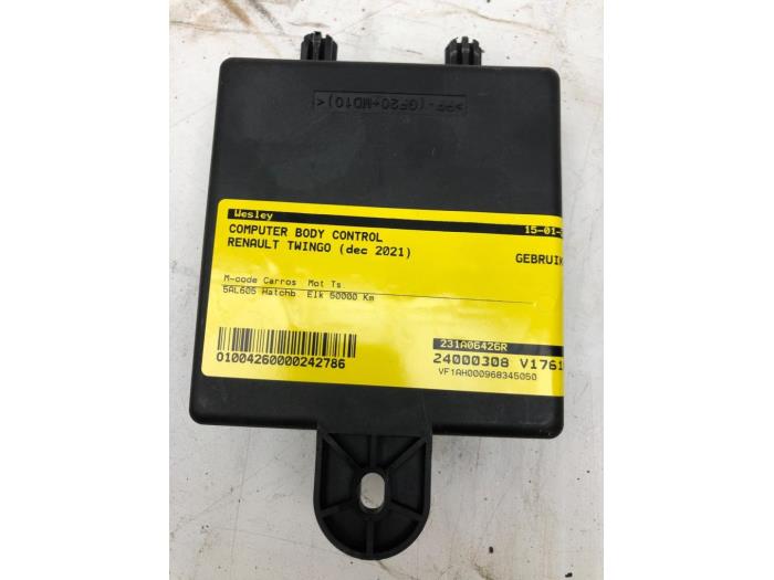 Computer Body Control van een Renault Twingo III (AH) ZE R80 2021