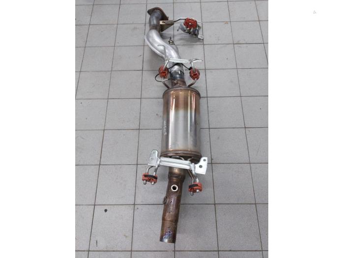 Gebruikte Roetfilter Peugeot Boxer (U9) 2.2 BlueHDi 140 Prijs € 733,95 Margeregeling aangeboden door Wessel Parts & Service B.V.