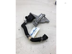 Gebruikte Waterpomp Peugeot Boxer (U9) 2.2 BlueHDi 140 Prijs € 79,00 Margeregeling aangeboden door Wessel Parts & Service B.V.