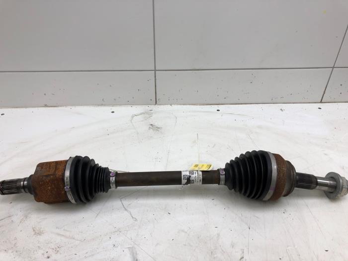 Gebruikte Aandrijfas links-voor Peugeot Boxer (U9) 2.2 BlueHDi 140 Prijs € 313,95 Margeregeling aangeboden door Wessel Parts & Service B.V.