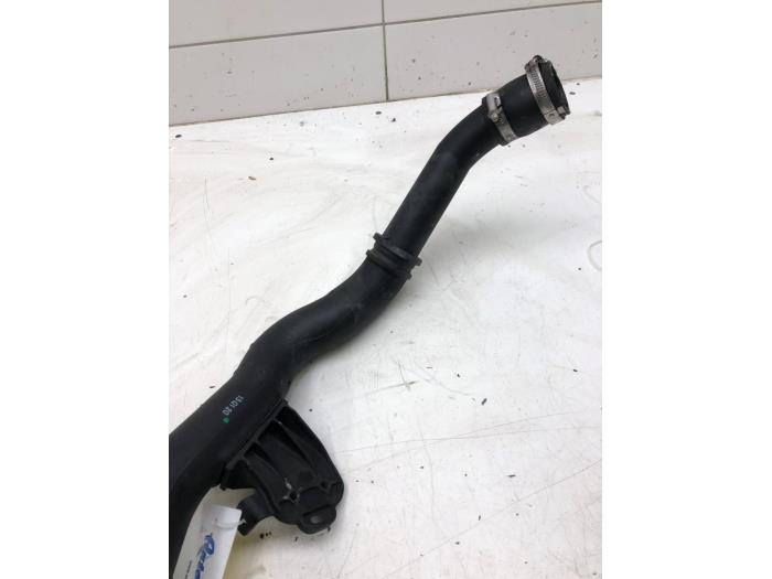 Intercooler Buis van een Ford Transit Custom 2.0 TDCi 16V Eco Blue 130 2020