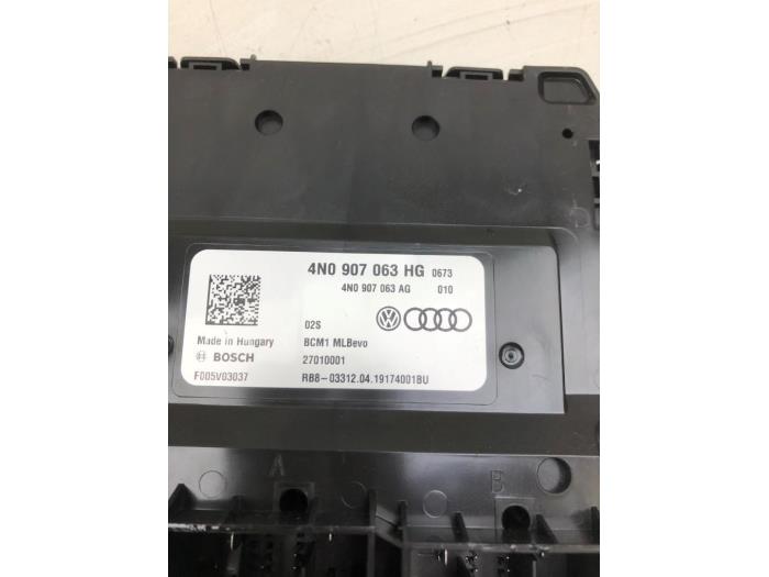 Computer Body Control van een Audi e-tron (GEN) 55 quattro 2020