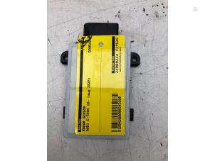 Gebruikte Radar sensor Audi E-tron (GEN) 55 quattro Prijs € 175,00 Margeregeling aangeboden door Wessel Parts & Service B.V.
