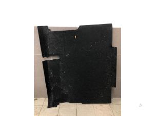 Gebruikte Kofferbak Mat Citroen C3 Aircross I (2C/2R) 1.2 e-THP PureTech 110 Prijs € 79,00 Margeregeling aangeboden door Wessel Parts & Service B.V.